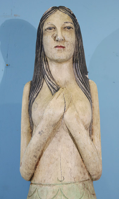 140c - Solid wood mermaid, 75.5 in. T.