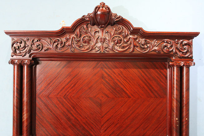 087g - 4 piece solid mahogany bedroom suite