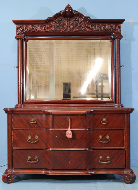 087i - 4 piece solid mahogany bedroom suite