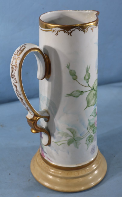 424d - Victorian pitcher with hand painted blackberries