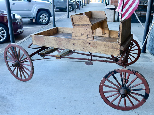 164a - Small pony wagon