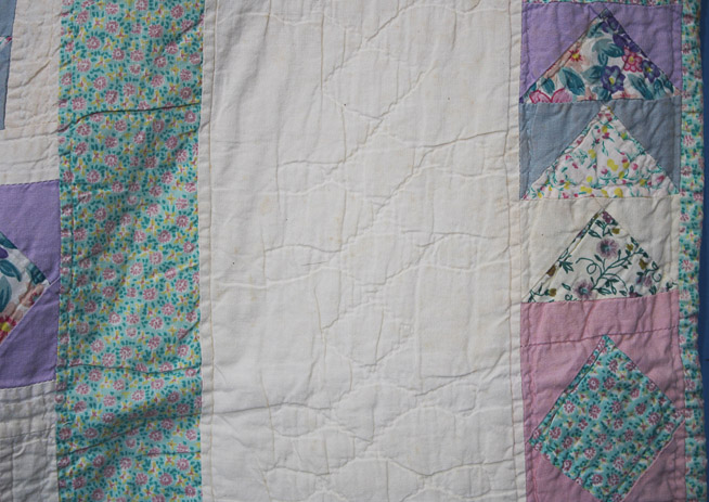 372d - Queen size hand stitched quilt