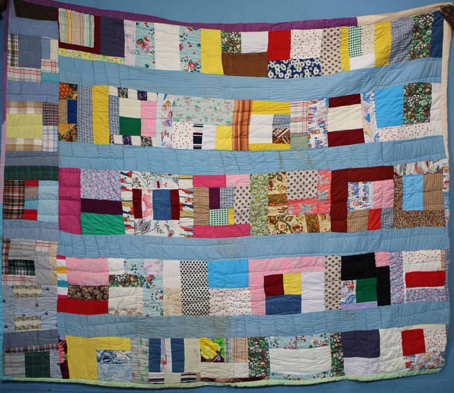 377a - Full size scrap quilt