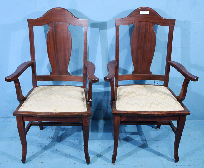 404a - Pair of mahogany dining arm chairs