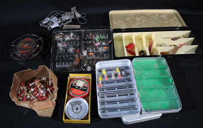 438a - Fishing tackle, fly fishing etc.