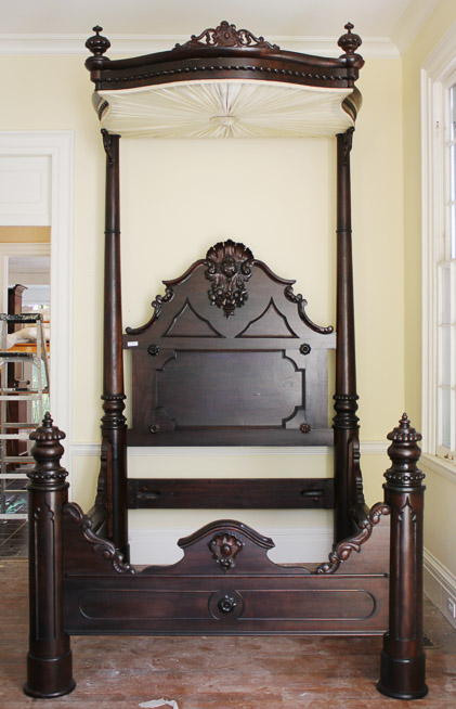 075a - Mahogany empire rococo half tester bed